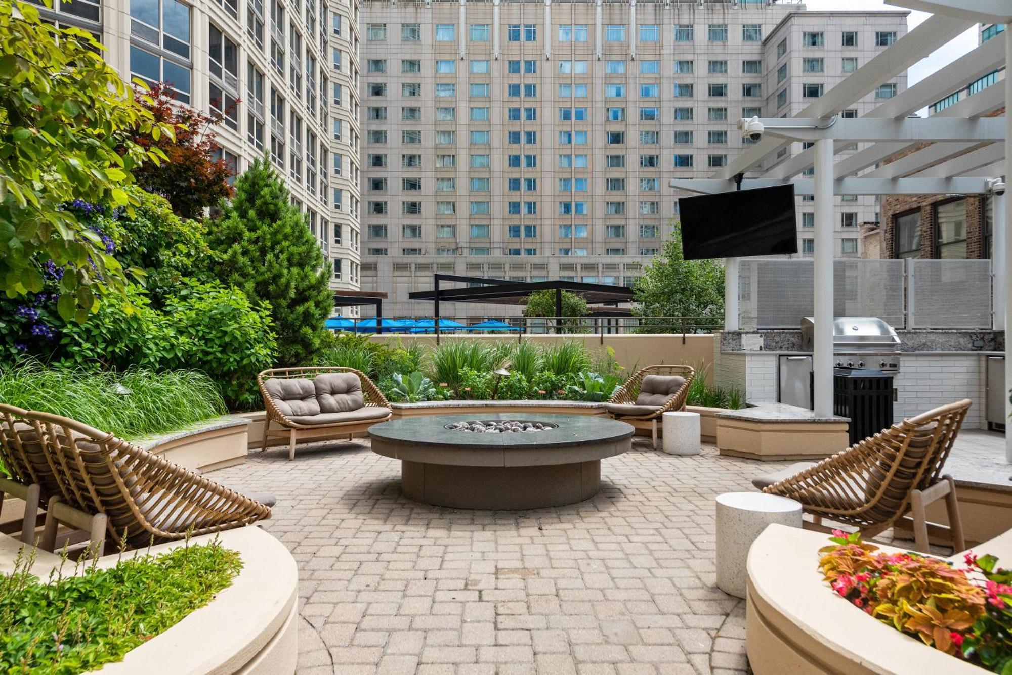 The Bernardin Gold Coast Luxury Apartments Near Magnificent Mile 시카고 외부 사진